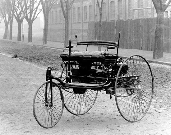 รถยนต์คันแรกของโลก-ภาพที่สอง