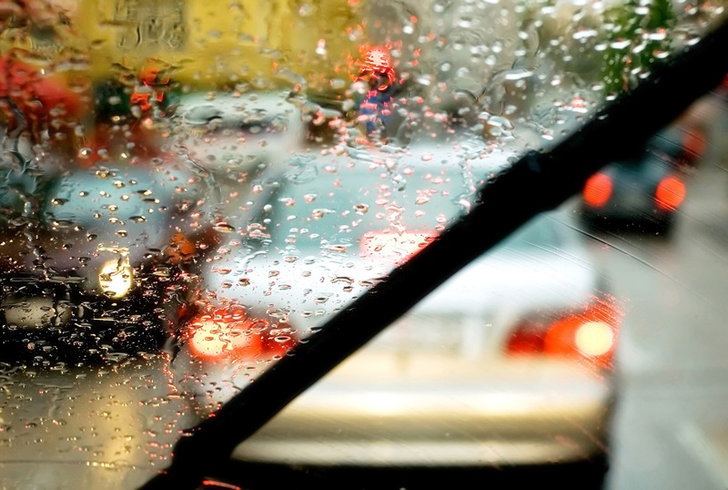 การดูแลรถยนต์หลังฝนตก ควรที่จะเช็คในตัวของระบบต่างๆ