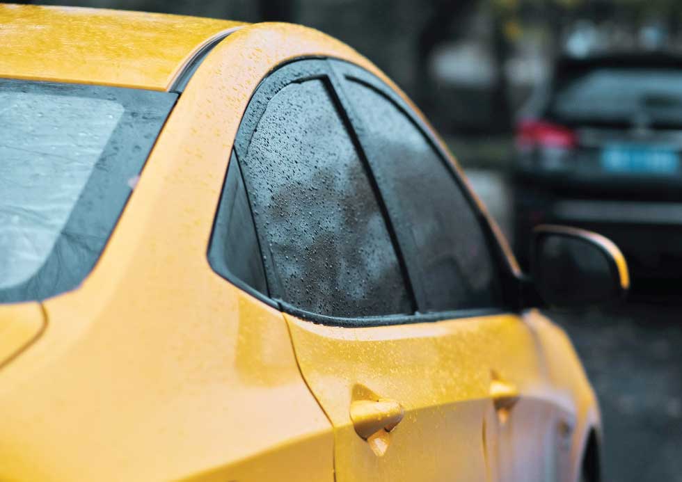 การดูแลรถยนต์หลังฝนตก เพื่อไม่ให้รถยนต์เกิดความเสียหาย 